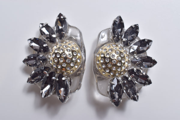 DAISY EARRING