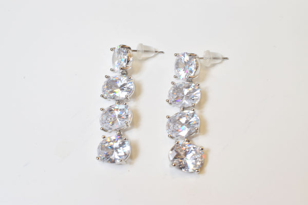 ZIRCONIA DROP PIERCE