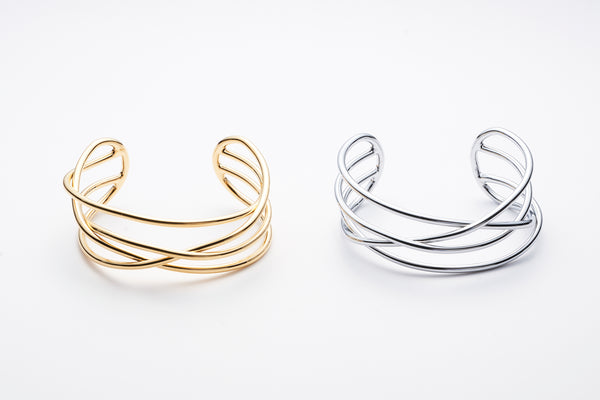BRILLIANT WIRE BANGLE