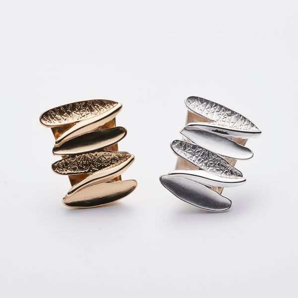 ZIGZAG EARRING/PIERCE