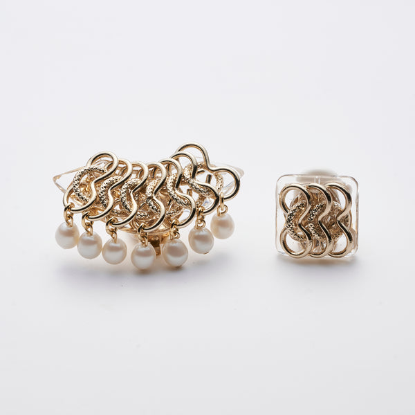 FRINGE PEARL EARRING