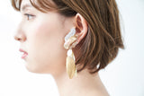 FEATHER EARRING/PIERCE