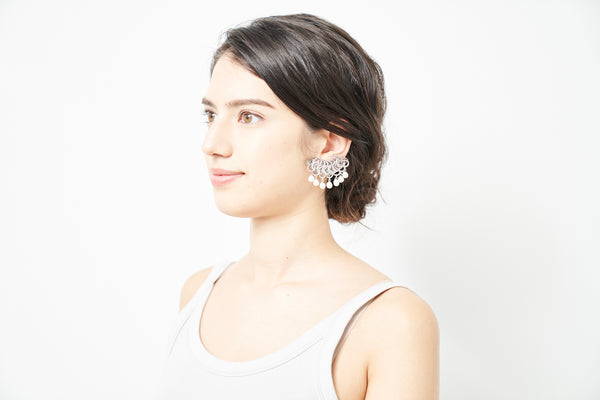FRINGE PEARL EARRING