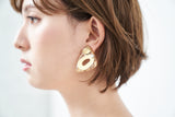 CLEAR FOSSIL EARRING/PIERCE